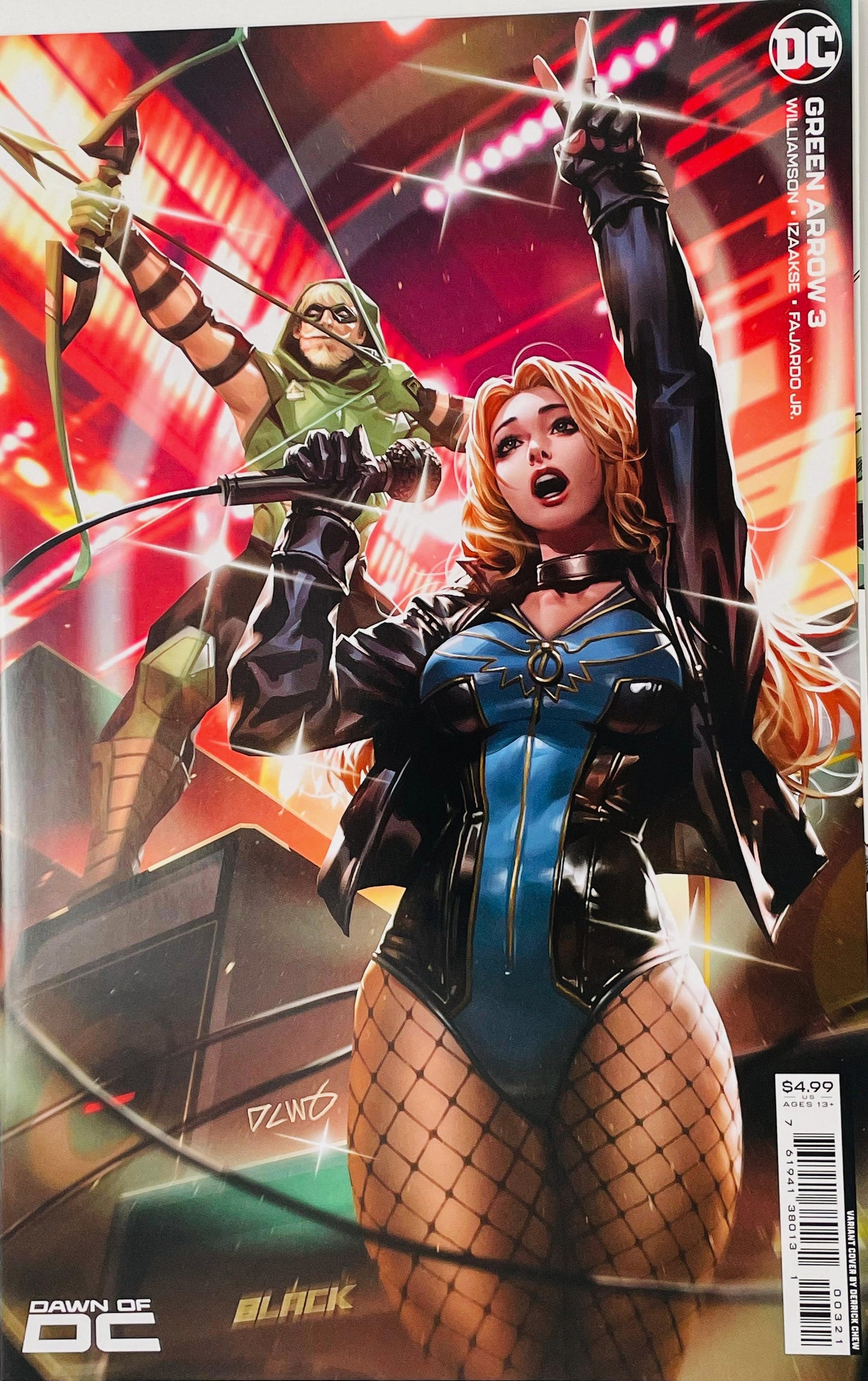 Green Arrow issue 3 variant cover by Derrick Chew featuring Black Canary singing on stage into a microphone while Green Arrow draws a bow behind her.
