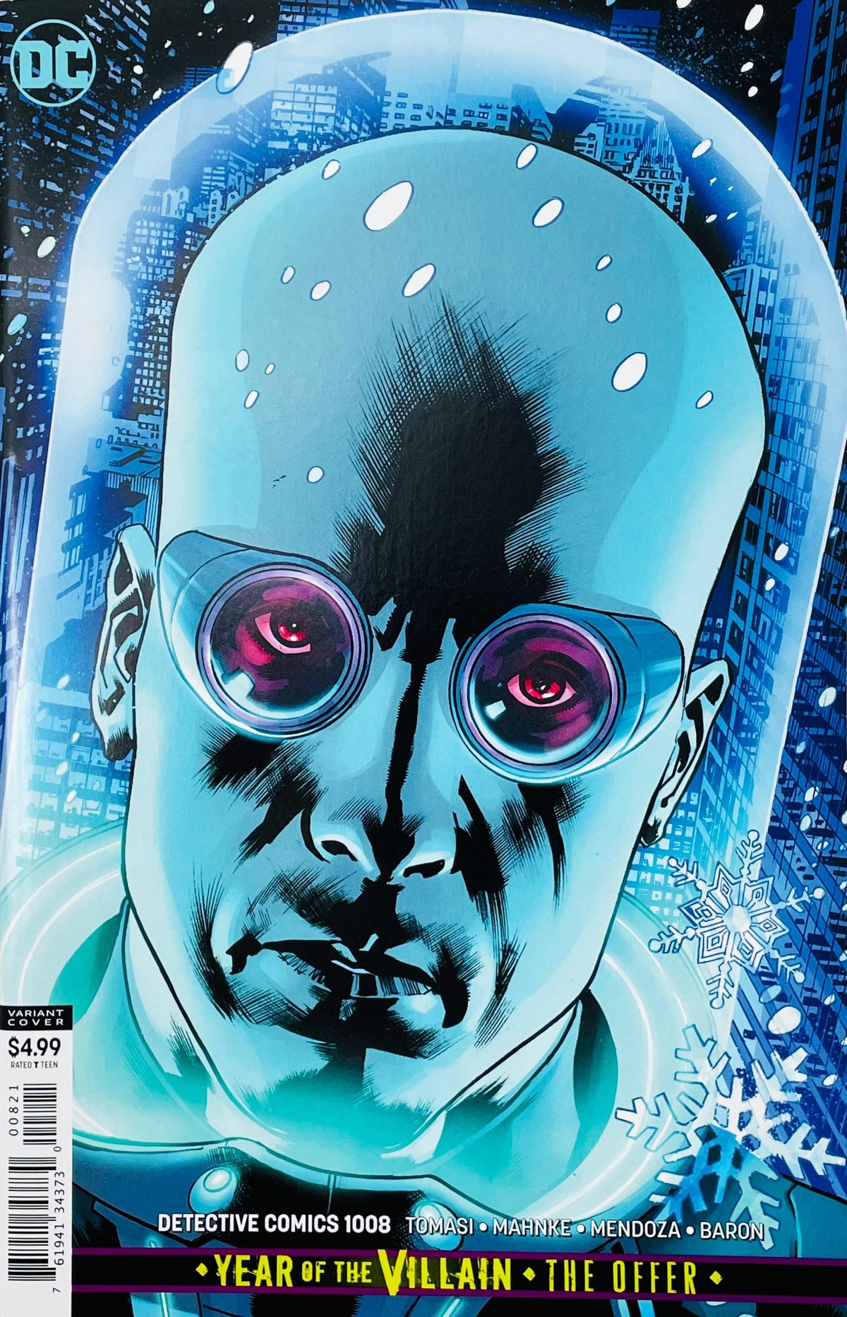 Detective Comics issue 1008 variant edition comic book published by DC Comics featuring Mr. Freeze with Batman reflection cover art by Bryan Hitch.